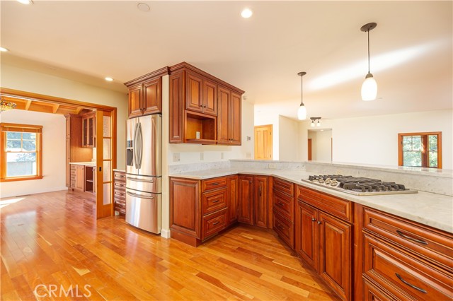 Detail Gallery Image 9 of 38 For 16 Meadow View Ln, San Geronimo,  CA 94963 - 3 Beds | 3/2 Baths