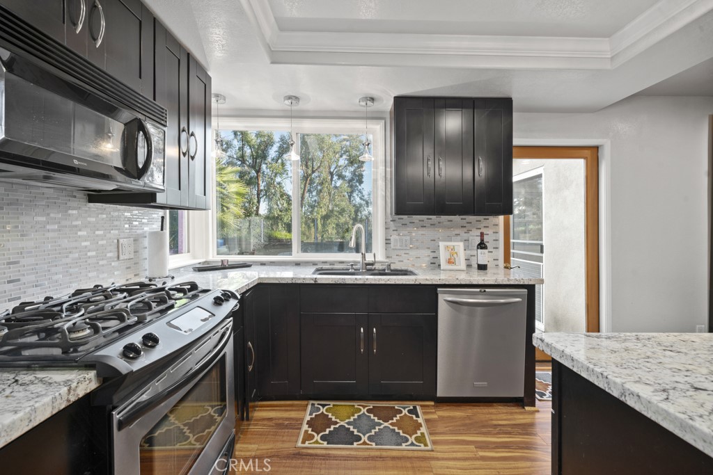 MLS #OC25236050 image #4