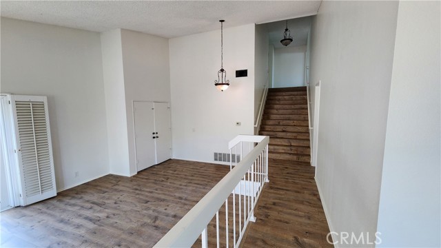 Detail Gallery Image 5 of 22 For 23 Blazing Star, Irvine,  CA 92604 - 4 Beds | 3 Baths