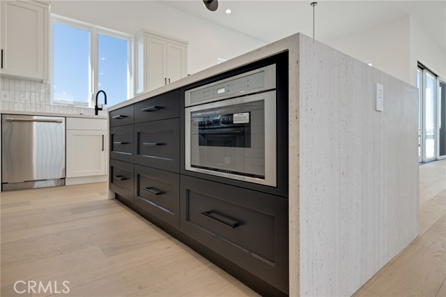 412 Marine Ave, Manhattan Beach, California 90266, 3 Bedrooms Bedrooms, ,3 BathroomsBathrooms,Residential,Sold,Marine Ave,SB23207712