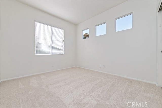 31 Versailles, Newport Coast CA: https://media.crmls.org/medias/28ea9e49-499a-42a9-800e-b963454ce486.jpg