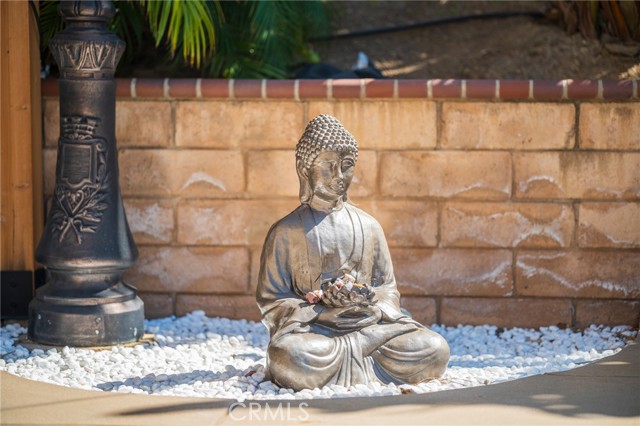 Detail Gallery Image 7 of 32 For 2295 Shanna Carle Dr, Corona,  CA 92882 - 4 Beds | 3/1 Baths