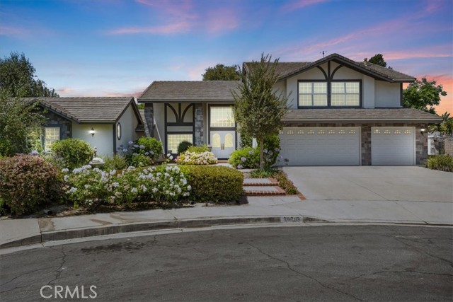 20709 Calle Pera, Yorba Linda CA: https://media.crmls.org/medias/28eb587f-f8dc-4177-ac9a-c09e20f6c6a6.jpg