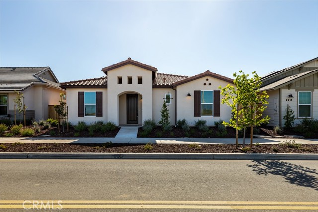 Detail Gallery Image 1 of 49 For 2213 Clubhouse Drive, Paso Robles,  CA 93446 - 3 Beds | 2 Baths