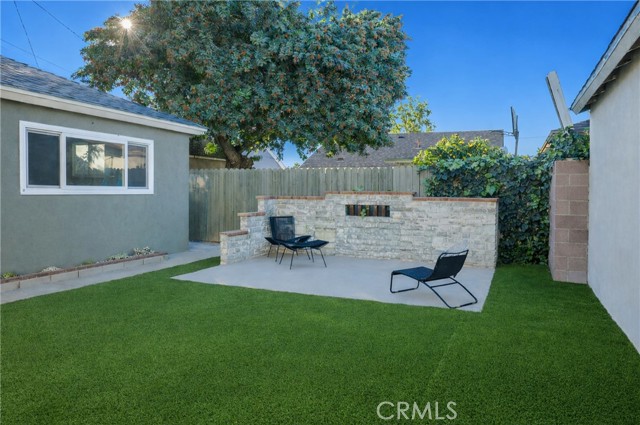 Detail Gallery Image 35 of 37 For 11623 S Dehn, Inglewood,  CA 90303 - 3 Beds | 2 Baths