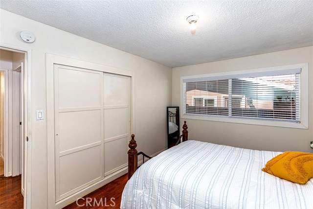 11986 Springview Drive, La Mirada CA: https://media.crmls.org/medias/28ec42fd-704e-498a-b8a1-7cf1024ed296.jpg