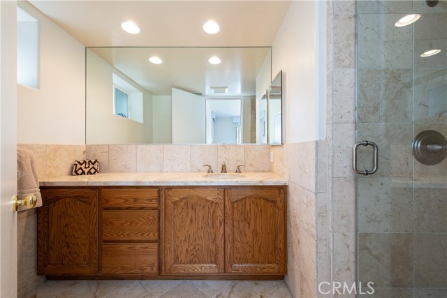 Detail Gallery Image 34 of 56 For 325 Crescent Bay Dr, Laguna Beach,  CA 92651 - 6 Beds | 6 Baths