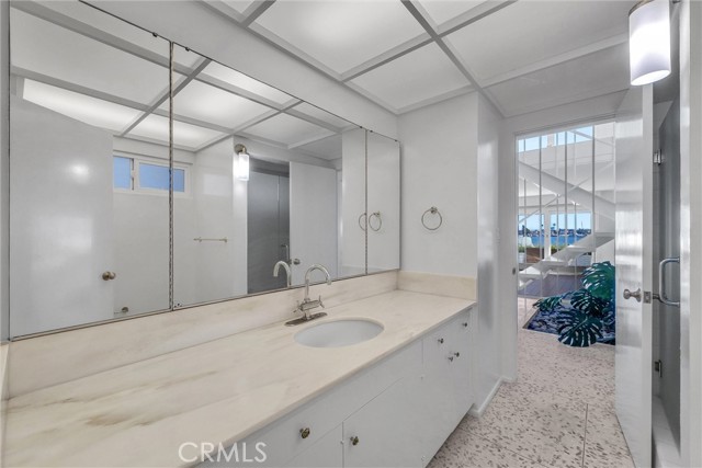 Detail Gallery Image 18 of 34 For 1006 Bay Front, Newport Beach,  CA 92662 - 4 Beds | 5 Baths