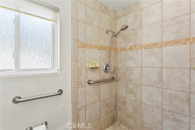 9292 Hidden Valley Drive, Villa Park CA: https://media.crmls.org/medias/28ed6fe8-68a9-492d-88ec-34abf952015c.jpg