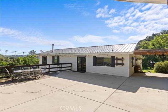 Detail Gallery Image 4 of 30 For 7330 Gage Irving Rd, Paso Robles,  CA 93446 - 3 Beds | 3/1 Baths