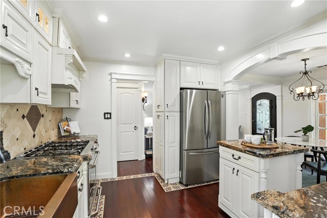 Detail Gallery Image 13 of 38 For 245 F St, Redwood City,  CA 94063 - 3 Beds | 3 Baths