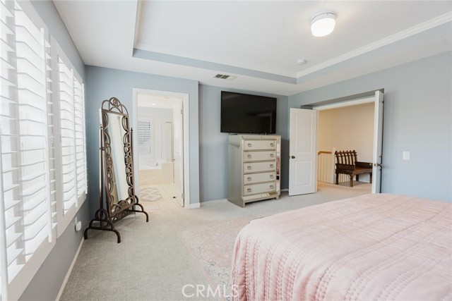 Detail Gallery Image 16 of 40 For 23346 Clearwater Ln, Valencia,  CA 91355 - 4 Beds | 2/1 Baths