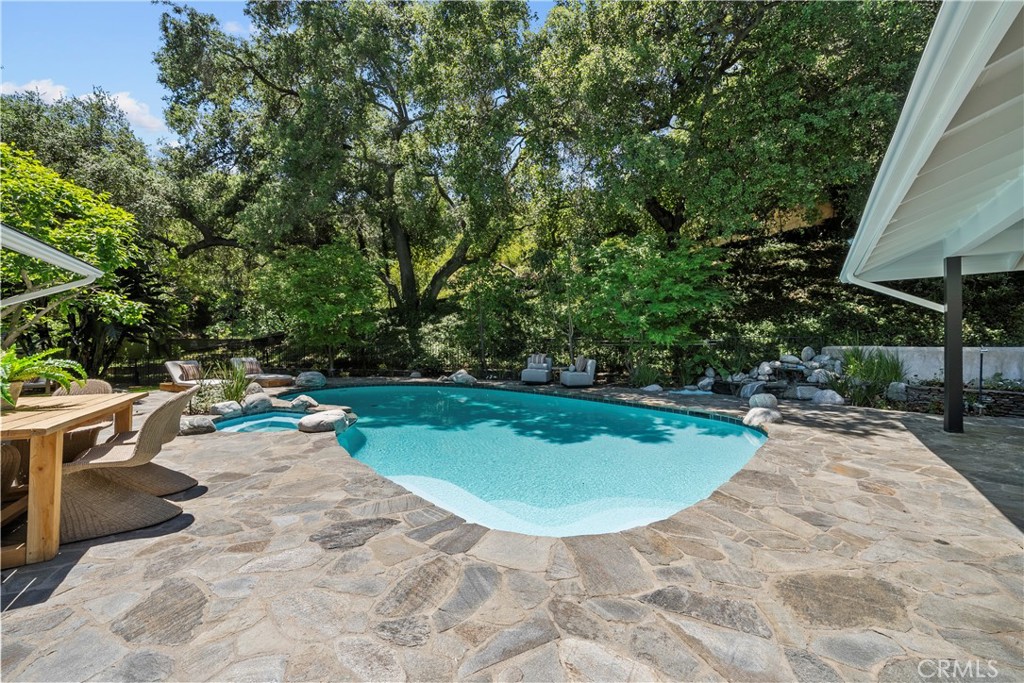 375 Berkshire Avenue La Canada Flintridge img 42