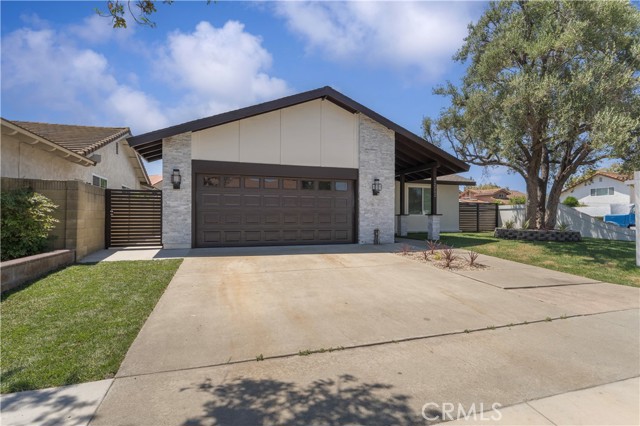 12202 Silva Place, Cerritos CA: https://media.crmls.org/medias/28f06fcf-dfbb-45da-97a4-767bce428314.jpg