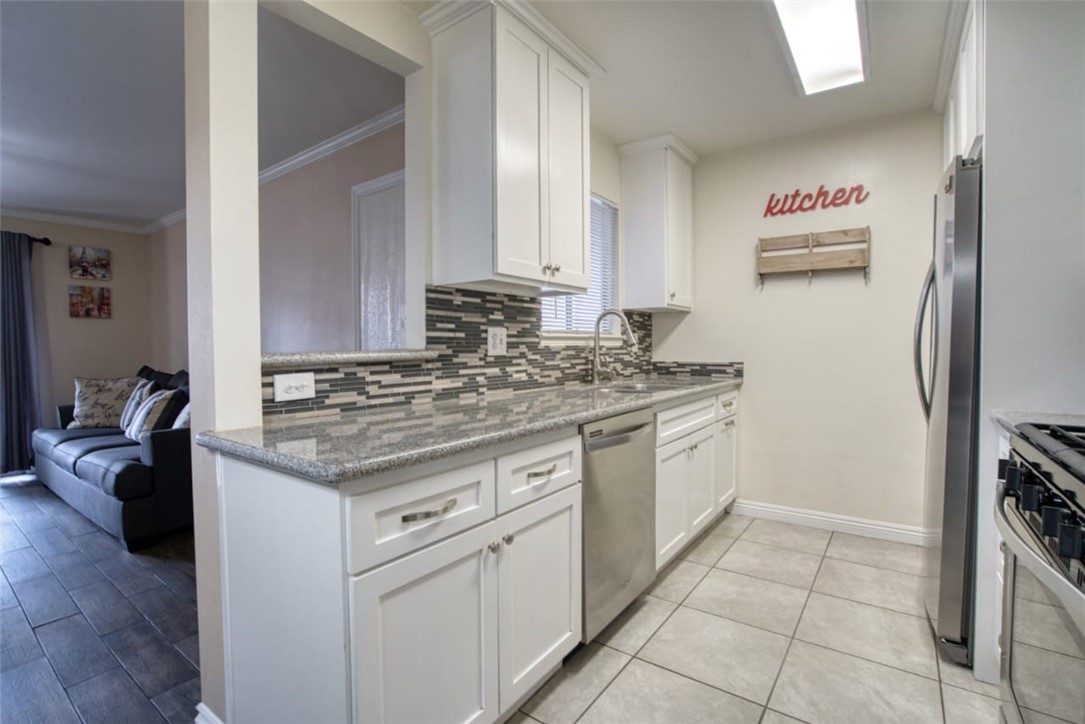Detail Gallery Image 6 of 33 For 8990 19th St #239,  Rancho Cucamonga,  CA 91701 - 1 Beds | 1 Baths