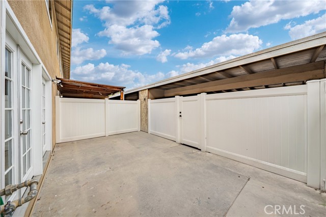 Detail Gallery Image 10 of 31 For 644 E Lee Pl, Azusa,  CA 91702 - 4 Beds | 3 Baths