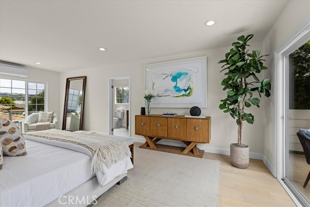 11927 Beatrice Street, Culver City CA: https://media.crmls.org/medias/28f1c00e-3ba8-44bf-b8e1-b6c10c7adf44.jpg