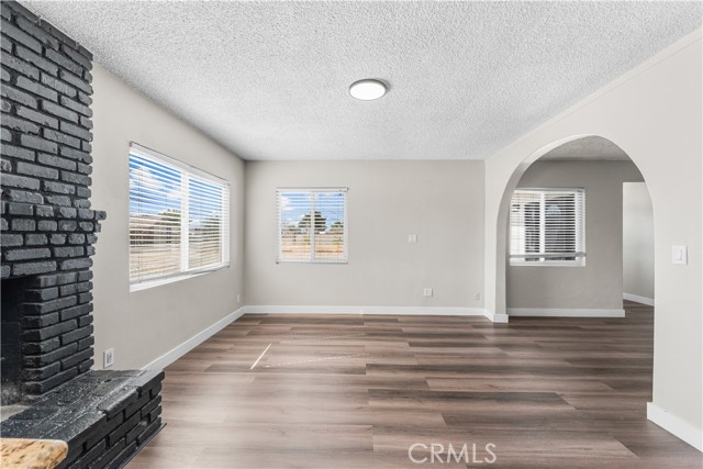 Detail Gallery Image 13 of 57 For 43028 45th St, Lancaster,  CA 93536 - 4 Beds | 2 Baths