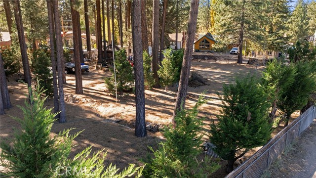 Detail Gallery Image 2 of 20 For 341 Jeffries Rd, Big Bear Lake,  CA 92315 - – Beds | – Baths