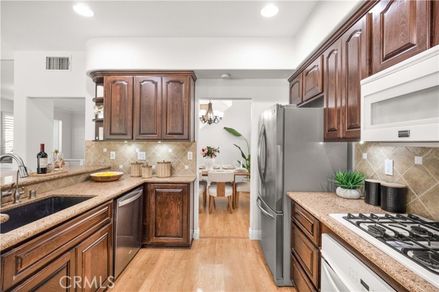 Image 13 of 74 For 31 Via Silla