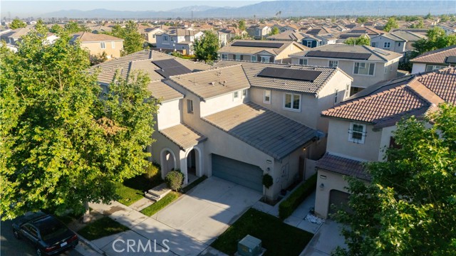 3225 E Denali Drive, Ontario CA: https://media.crmls.org/medias/28f31621-45b2-44a3-a764-dfce2237798a.jpg