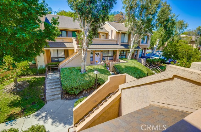 Detail Gallery Image 5 of 47 For 155 N Singingwood St #34,  Orange,  CA 92869 - 2 Beds | 2 Baths