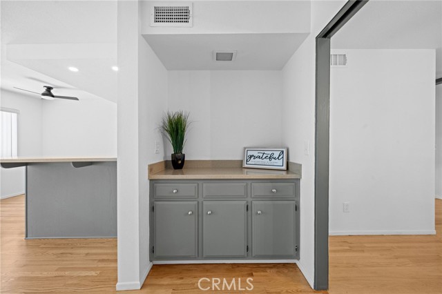 4320 Glencoe Avenue, Marina del Rey CA: https://media.crmls.org/medias/28f37cb4-5fc1-49a9-b7fd-79fcc3e3e59c.jpg