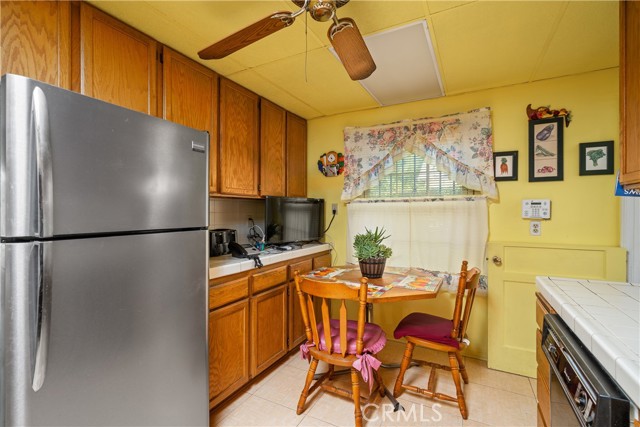 Kitchen-breakfast area