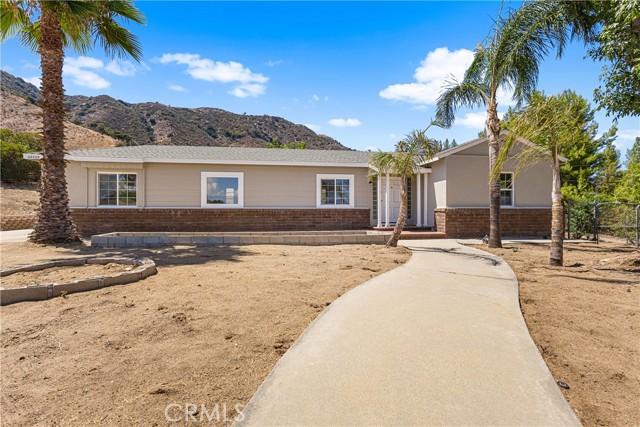 33325 Fairview Street, Lake Elsinore CA: https://media.crmls.org/medias/28f52770-7f34-465a-af9f-e2a11d79ea3a.jpg