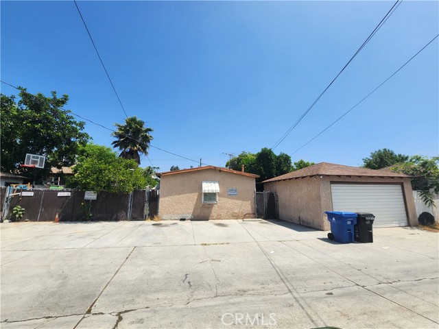 11820 Victory Boulevard, North Hollywood CA: https://media.crmls.org/medias/28f5ceca-42ad-4145-99cd-b513f0a09594.jpg