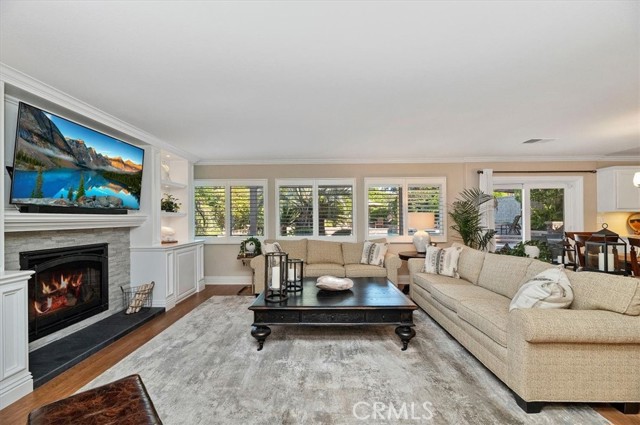 Detail Gallery Image 11 of 29 For 3255 Stargate, Corona,  CA 92882 - 5 Beds | 2/1 Baths