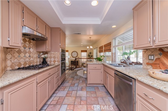Detail Gallery Image 22 of 38 For 11427 Lomello Way, Rancho Cucamonga,  CA 91701 - 4 Beds | 2/1 Baths