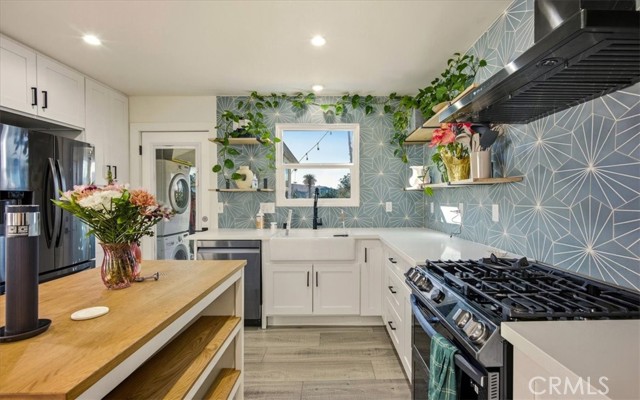 Detail Gallery Image 8 of 34 For 1395 Sunset, Pasadena,  CA 91103 - 2 Beds | 2 Baths