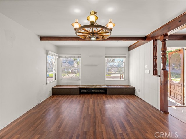 22933 Kent Avenue photo 8
