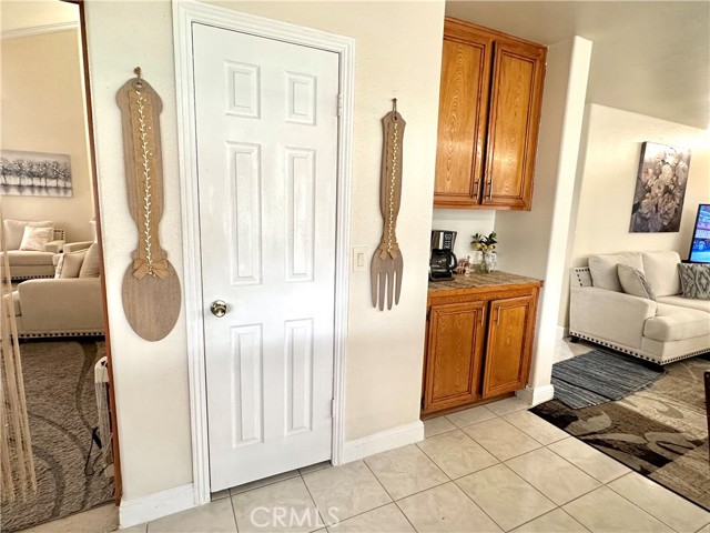 Detail Gallery Image 8 of 23 For 21250 Tennyson Rd, Moreno Valley,  CA 92557 - 5 Beds | 3 Baths