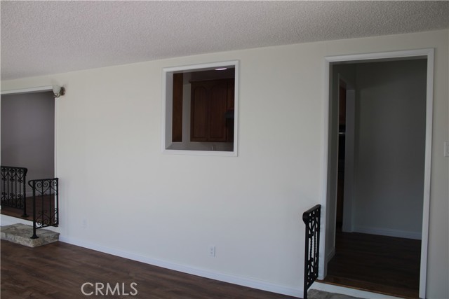 Detail Gallery Image 15 of 40 For 1233 S East Gates St, Anaheim,  CA 92804 - 3 Beds | 2/1 Baths