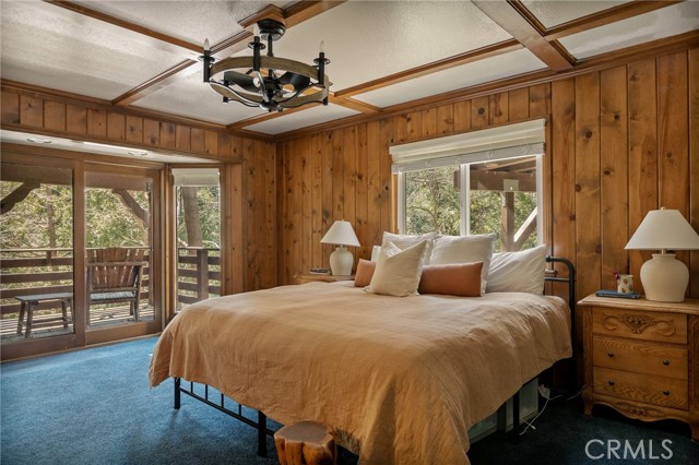 Detail Gallery Image 20 of 45 For 915 Trinity, Lake Arrowhead,  CA 92352 - 5 Beds | 3/1 Baths