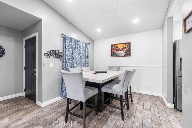 Detail Gallery Image 13 of 36 For 37537 Patricia Ln, Palmdale,  CA 93552 - 2 Beds | 2 Baths