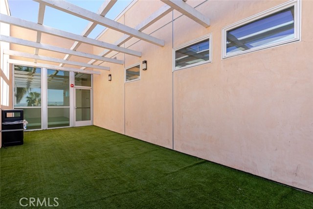 Detail Gallery Image 21 of 25 For 1598 Long Beach #401,  Long Beach,  CA 90813 - 1 Beds | 1 Baths