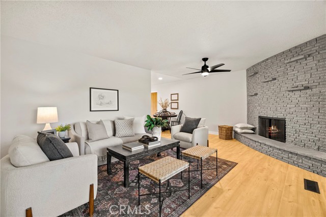 Detail Gallery Image 7 of 50 For 3261 Rodeo Avenue, Chico,  CA 95973 - 3 Beds | 2 Baths