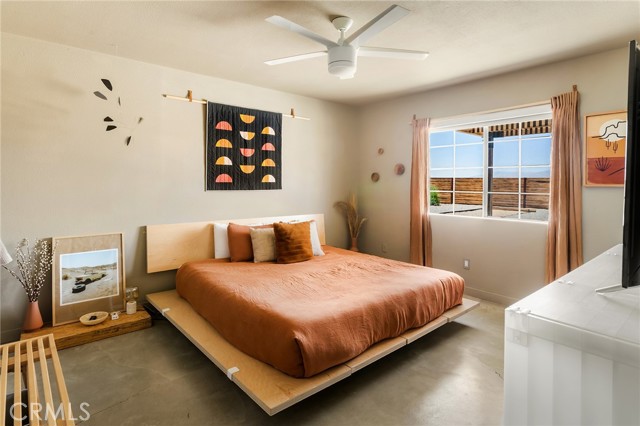 84328 Amboy Road, 29 Palms CA: https://media.crmls.org/medias/28fdcf98-9b33-4eb2-bd94-6b3a3eedb016.jpg