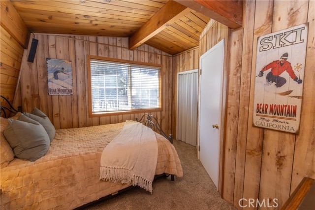 726 Elysian Boulevard, Big Bear City CA: https://media.crmls.org/medias/28fe4c11-4694-421b-97f0-7550a2f3fbda.jpg