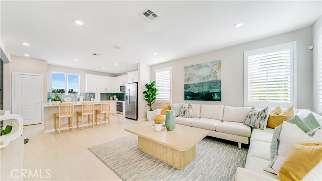 10843 Pala Bells Street, Loma Linda CA: https://media.crmls.org/medias/28febe0c-bf1e-4b9e-b2c6-51ce9adc40e1.jpg