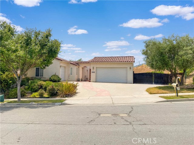 Detail Gallery Image 1 of 22 For 1639 Kleck Rd, Paso Robles,  CA 93446 - 4 Beds | 2/1 Baths