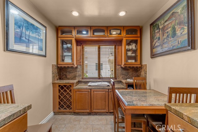 Detail Gallery Image 11 of 44 For 1344 5th St #7,  Glendale,  CA 91201 - 2 Beds | 2 Baths