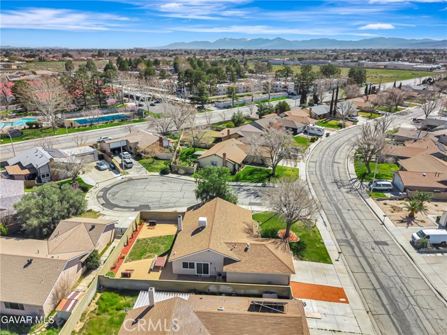 Detail Gallery Image 6 of 45 For 43104 Lemonwood, Lancaster,  CA 93536 - 3 Beds | 2 Baths