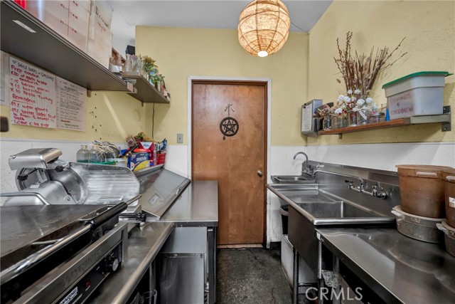 0, Cobb CA: https://media.crmls.org/medias/2903cbaa-dab8-4a22-881b-5cd0a12928ef.jpg