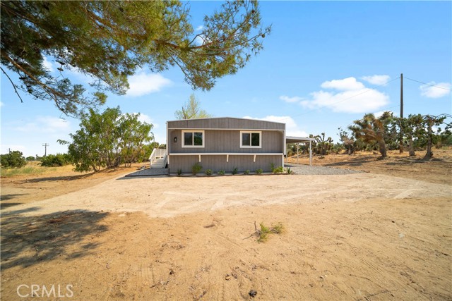 Detail Gallery Image 2 of 32 For 9889 Oldstone Rd, Pinon Hills,  CA 92372 - 4 Beds | 2 Baths