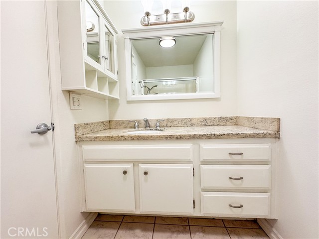 9952 Independence Avenue photo 28