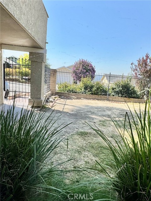 2705 E Melissa Street, West Covina CA: https://media.crmls.org/medias/2904d5ea-82f3-4057-a2c9-e24059cbc875.jpg
